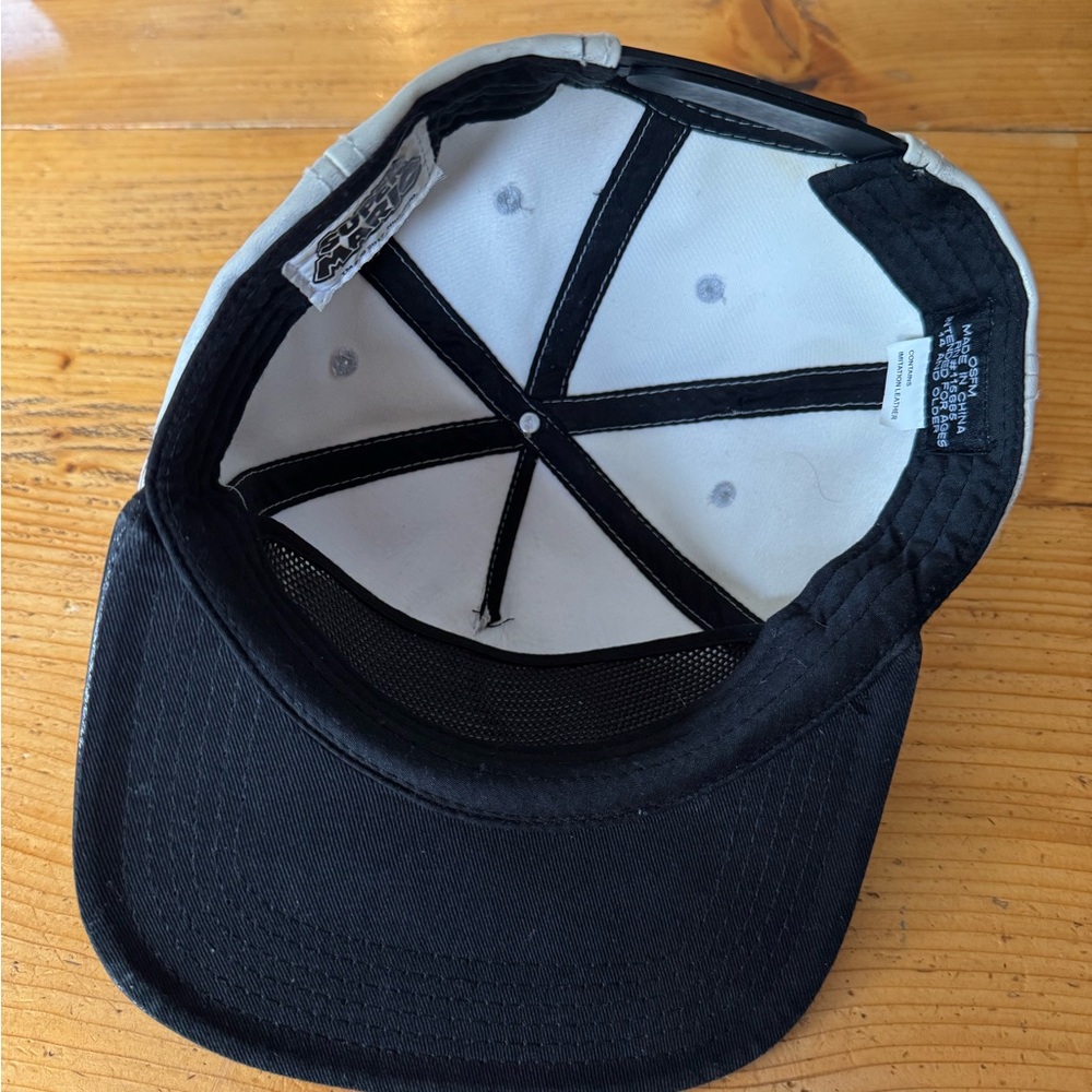 Super Mario Brothers Snapback Flat Bill Cap - Picture 4 of 6
